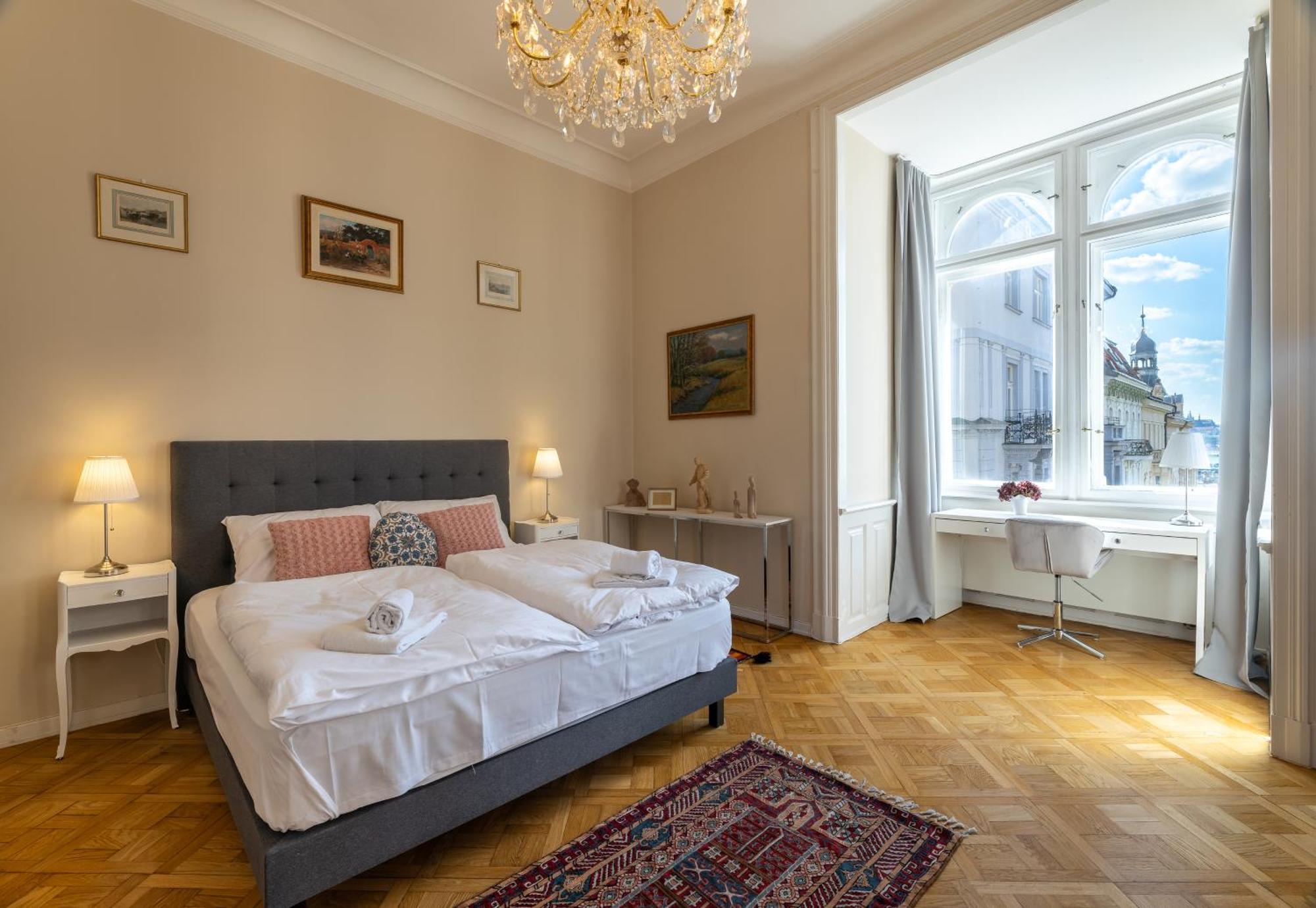 Daire Lovely View Next To National Museum By Easybnb Prag