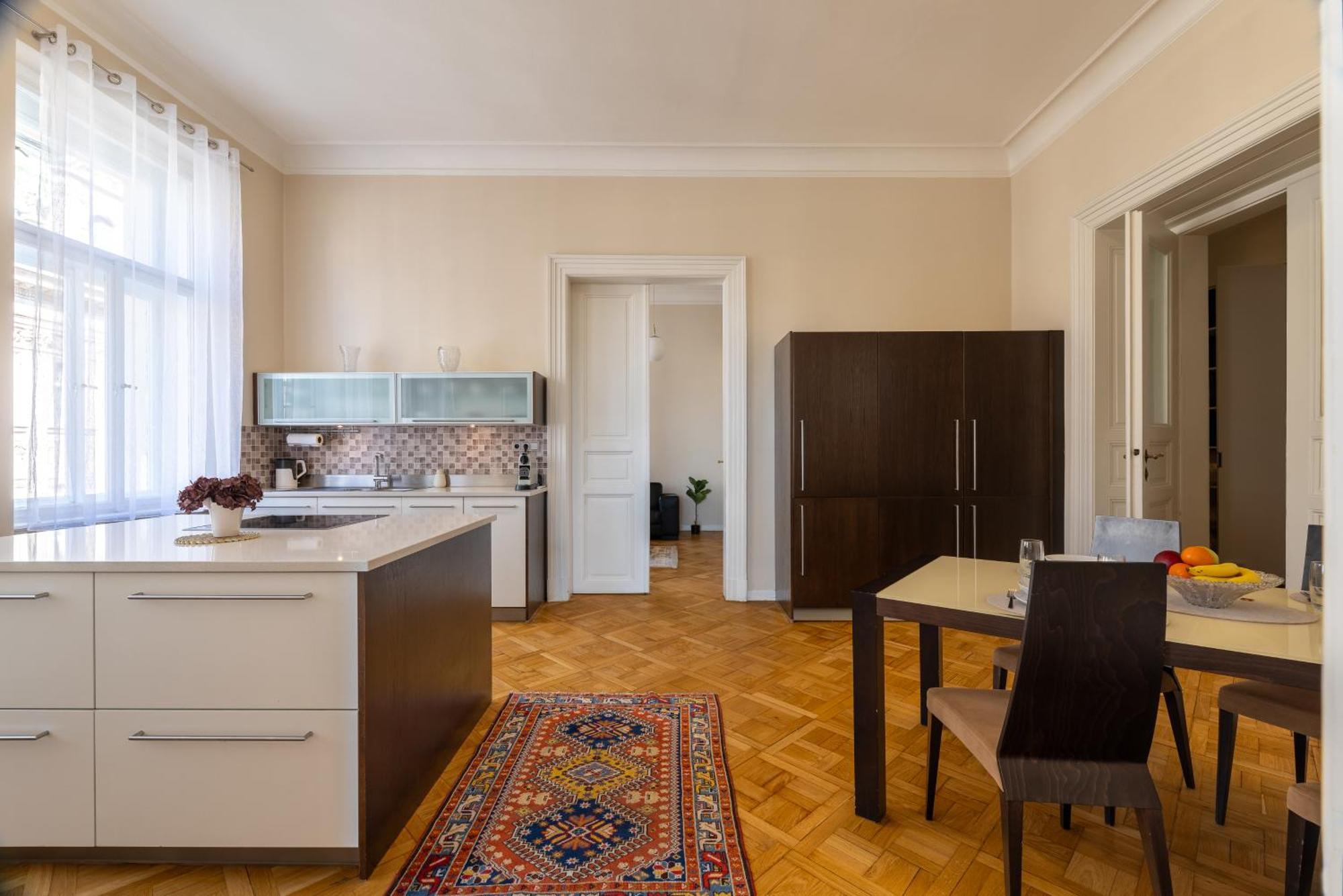 Lovely View Next To National Museum By Easybnb Daire Prag